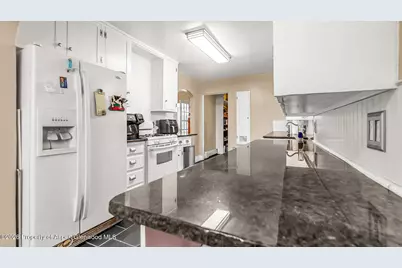 208 E 3rd Street, Parachute, CO 81635 - Photo 8