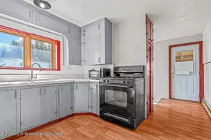 866 Barclay St, Craig, CO 81625 - Photo 4