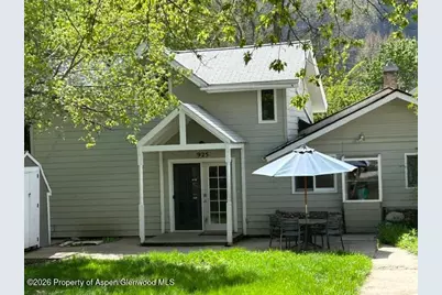 925 Palmer Avenue, Glenwood Springs, CO 81601 - Photo 2
