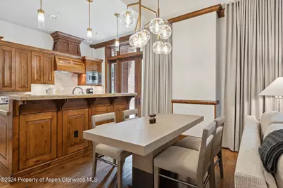 415 E Dean St., #7 Week 30, Aspen, CO 81611 - Photo 6