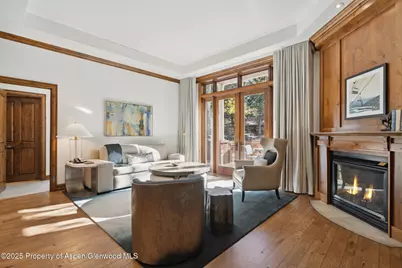415 E Dean St., Unit 4, Week 32, Aspen, CO 81611 - Photo 4