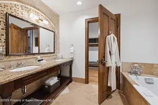 415 E Dean St Unit 4 Week 32, Aspen, CO 81611 - Photo 18