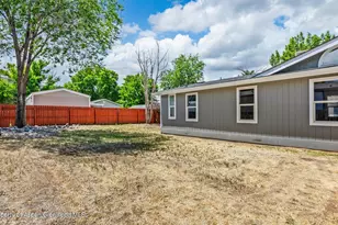 68 Cedar Cir, Parachute, CO 81635 - Photo 20