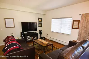 646 River View Dr, New Castle, CO 81647 - Photo 2