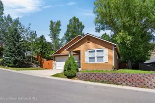 608 Lariat Loop, New Castle, CO 81647 - Photo 2
