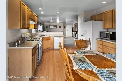 608 Lariat Loop, New Castle, CO 81647 - Photo 8
