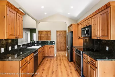464 Silverhorn Drive, New Castle, CO 81647 - Photo 6