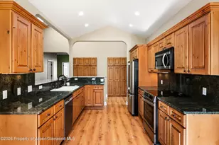 464 Silverhorn Dr, New Castle, CO 81647 - Photo 6