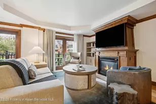 415 E Dean St Unit 38 Week 33, Aspen, CO 81611 - Photo 2