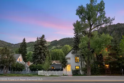 211 W Main Street, Aspen, CO 81611 - Photo 48