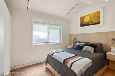 211 W Main Street, Aspen, CO 81611 - Photo 42
