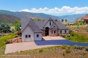 156 Dolores Cir, Glenwood Springs, CO 81601 - Photo 2