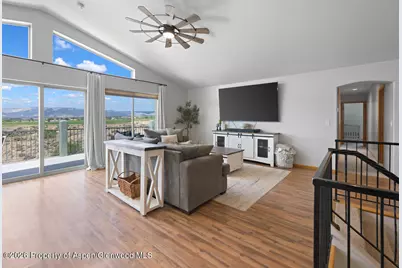 433 Eagles View Court, Silt, CO 81652 - Photo 4