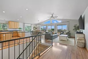 433 Eagles View Ct, Silt, CO 81652 - Photo 2