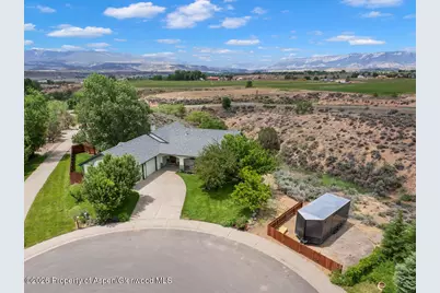433 Eagles View Court, Silt, CO 81652 - Photo 1
