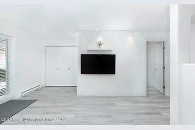 1127 Colorado Avenue, Carbondale, CO 81623 - Photo 2