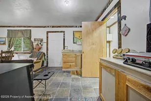 972 Timberlane Dr, Craig, CO 81625 - Photo 8