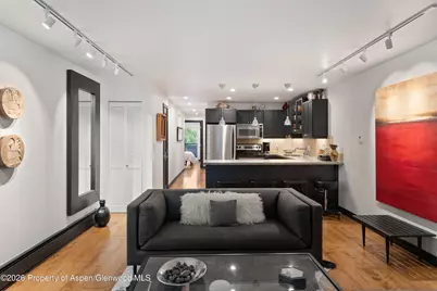 100 E Dean Street #Unit 2b, Aspen, CO 81611 - Photo 4