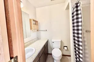 1623 W 7th St, Rifle, CO 81650 - Photo 8