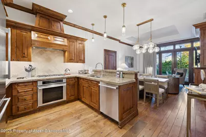 415 E Dean St, Unit 2, Week 31, Aspen, CO 81611 - Photo 6