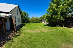 324 E 7th St, Rifle, CO 81650 - Photo 20