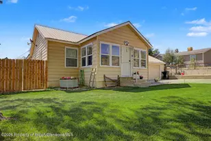 890 Barclay St, Craig, CO 81625 - Photo 2