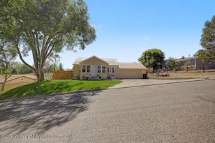 890 Barclay St, Craig, CO 81625 - Photo 6