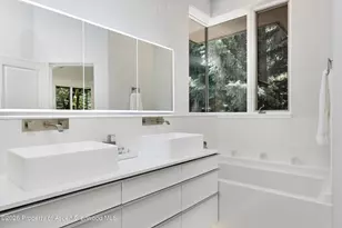 736 W Smuggler St, Aspen, CO 81611 - Photo 16