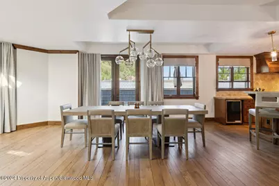 415 E Dean St, Unit 45, Week 12, Aspen, CO 81611 - Photo 6