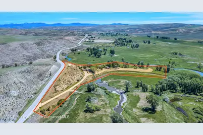 858 County Road 29, Craig, CO 81625 - Photo 2