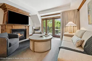 415 E Dean St Unit 37 Week 6, Aspen, CO 81611 - Photo 2
