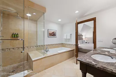 415 E Dean St., Unit 37, Week 6, Aspen, CO 81611 - Photo 16