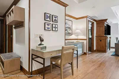 415 E Dean St., Unit 37, Week 6, Aspen, CO 81611 - Photo 12