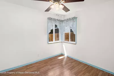 3001 Sopris Avenue, Glenwood Springs, CO 81601 - Photo 10