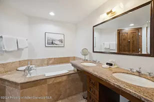 415 E Dean St Unit 45 Week 35, Aspen, CO 81611 - Photo 32