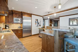 415 E Dean St Unit 45 Week 35, Aspen, CO 81611 - Photo 4