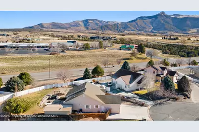 42 Eagle Court, Parachute, CO 81635 - Photo 2