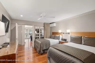 555 E Durant Avenue #4-E, Aspen, CO 81611 - Photo 12