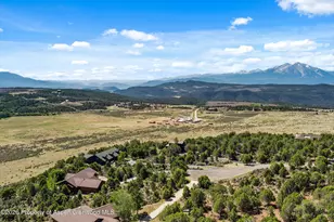 251 Crescent Ln, Glenwood Springs, CO 81601 - Photo 2