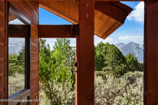 251 Crescent Ln, Glenwood Springs, CO 81601 - Photo 8