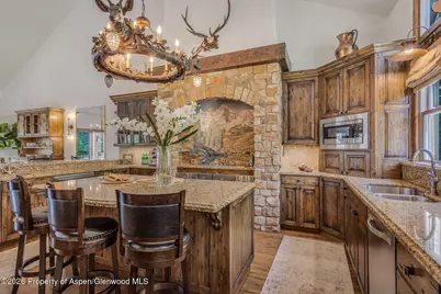 425 Wood Road #15 & 16, Snowmass Village, CO 81615 - Photo 30