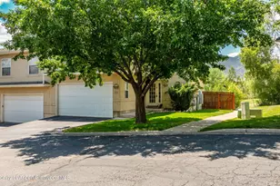 751 Pine Ct, New Castle, CO 81647 - Photo 2