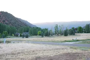 408 Red Cliff Cir, Glenwood Springs, CO 81601 - Photo 40