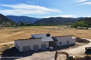 8 Rapids View Ln, New Castle, CO 81647 - Photo 1