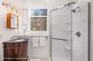 560 Spruce St, Aspen, CO 81611 - Photo 14