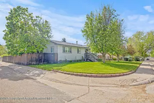 795 Pershing St, Craig, CO 81625 - Photo 2