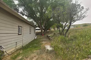 746 E 12th St, Craig, CO 81625 - Photo 50