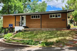 1114 Red Mountain Dr, Glenwood Springs, CO 81601 - Photo 2