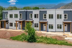 619 Overlin Dr, Glenwood Springs, CO 81601 - Photo 2