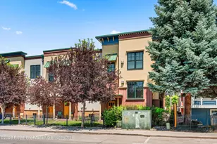921 Main St, Carbondale, CO 81623 - Photo 2